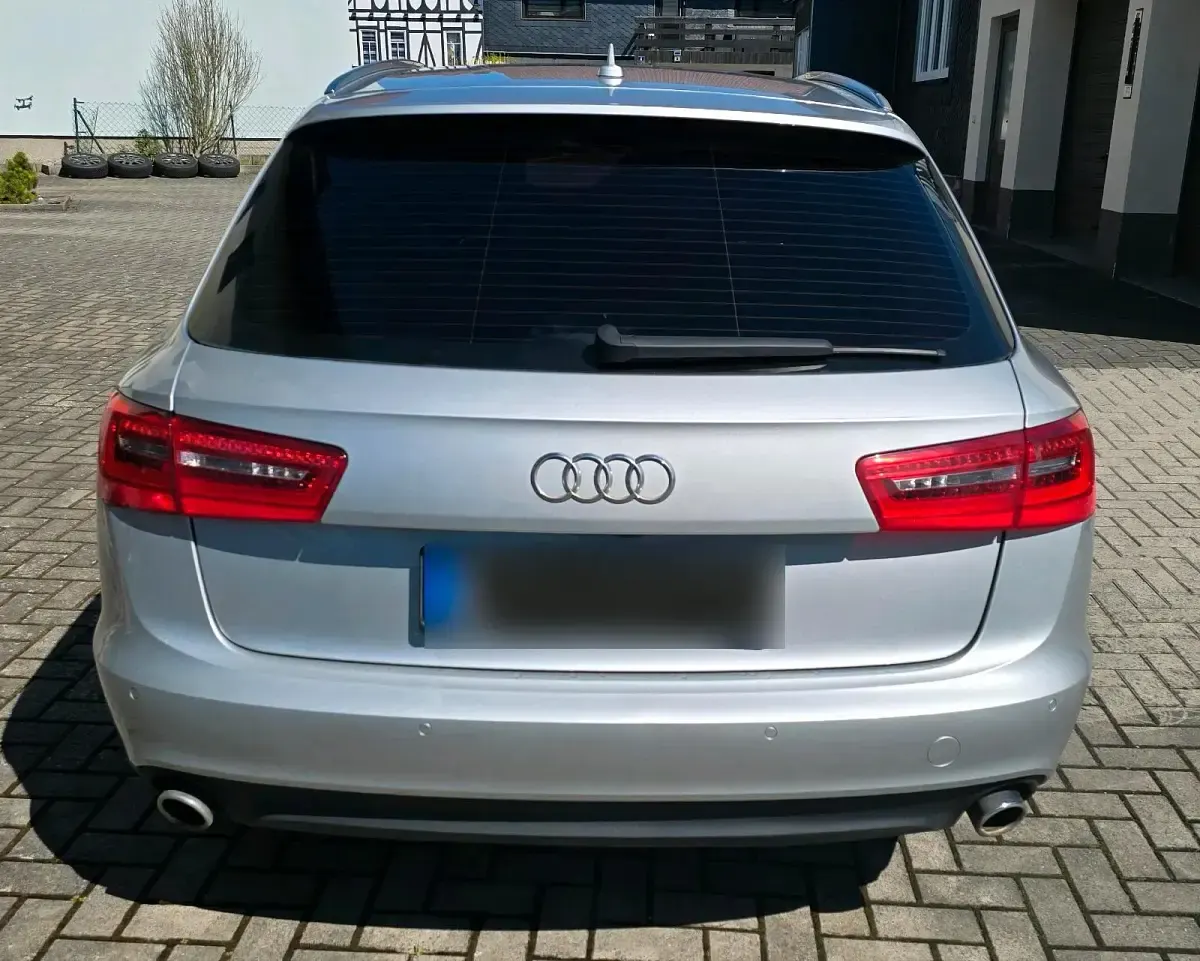 Gebraucht Audi A6 204 PS (150 kW) 2013 Silber Kombi