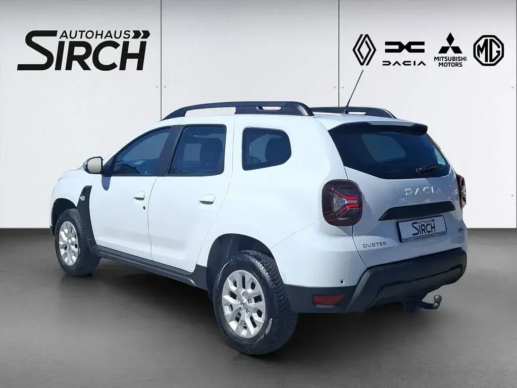 Gebraucht Dacia Duster Expression 114 PS (83 kW) 2023 Arktisweiß SUV