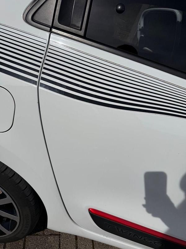 Gebraucht Renault Twingo LIMITED 73 PS (53 kW) 2019 Weiß Kleinwagen