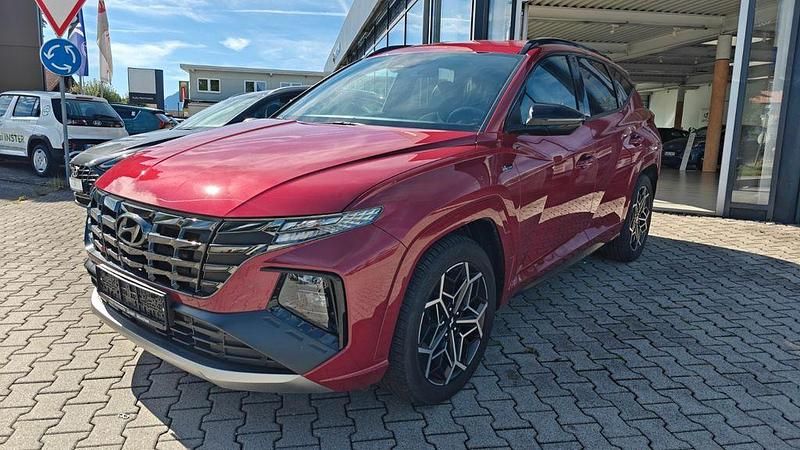 Rot Gebraucht 2023 Hyundai Tucson N Line SUV | 34.980 € (Fairer Preis) - Bild 1/4