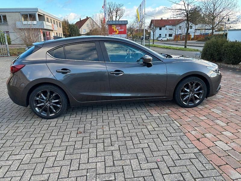 Gebraucht 2017 Mazda 3 Nakama Limousine | 11.250 € (Fairer Preis) - Bild 1/4