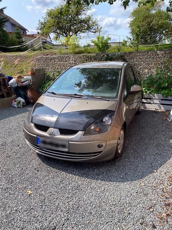 Grau Gebraucht 2008 Mitsubishi Colt Kleinwagen | 1.200 € (Guter Preis) - Bild 1/4
