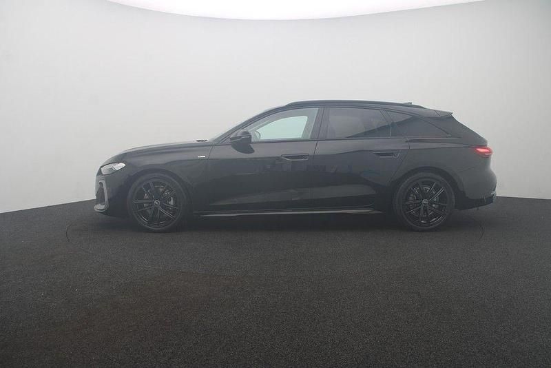 Gebraucht Audi A5 S-Line 204 PS (150 kW) 2025 Schwarz Coupé
