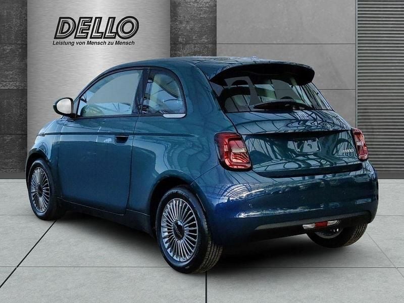 Neu Fiat 500 Launch Edition 65 PS (47 kW) 2026 Ozean grün Kleinwagen