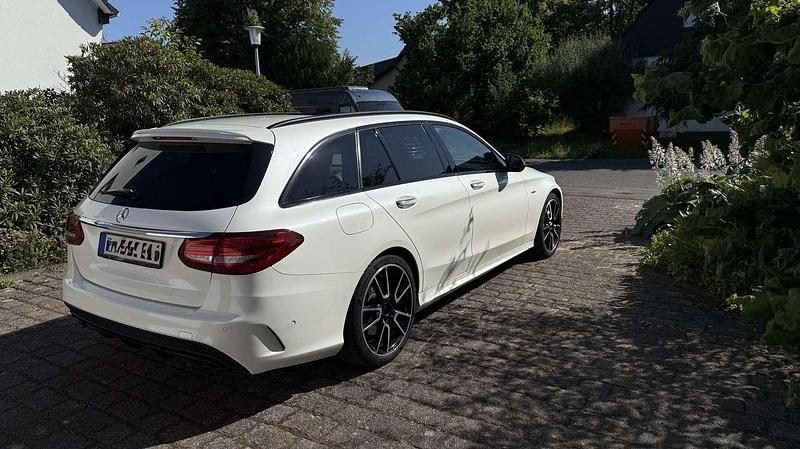 Gebraucht Mercedes C450 AMG AMG 367 PS (269 kW) 2016 Weiß Kombi