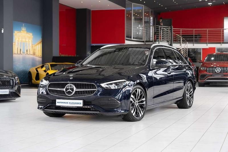 Cavansitblau Gebraucht 2022 Mercedes C300 Business Kombi | 33.980 € (Fairer Preis) - Bild 1/4