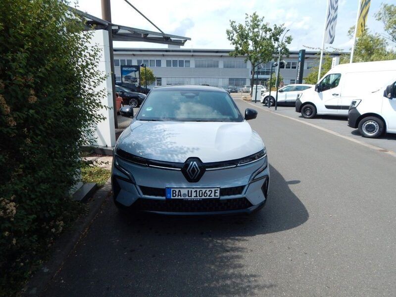 Używany Renault Megane E-Tech Techno 160 kW (218 KM) 2022 Szary Hatchback