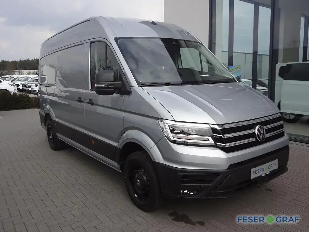 Neu VW Crafter 177 PS (130 kW) 2026 Oyster silver metallic Van