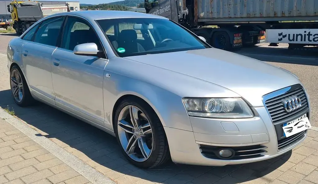 Gebraucht Audi A6 177 PS (130 kW) 2004 Silber Limousine