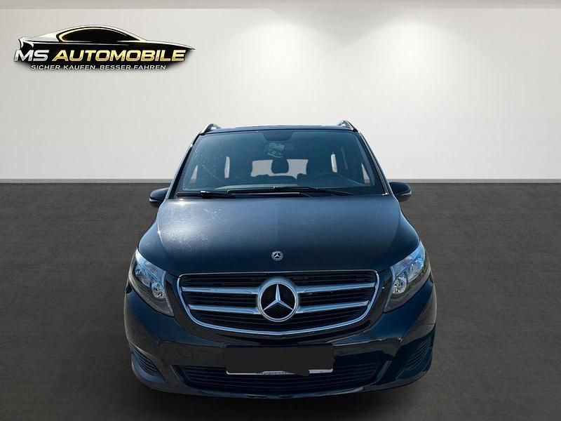 Gebraucht Mercedes V200 136 PS (100 kW) 2018 Schwarz Van / Kleinbus
