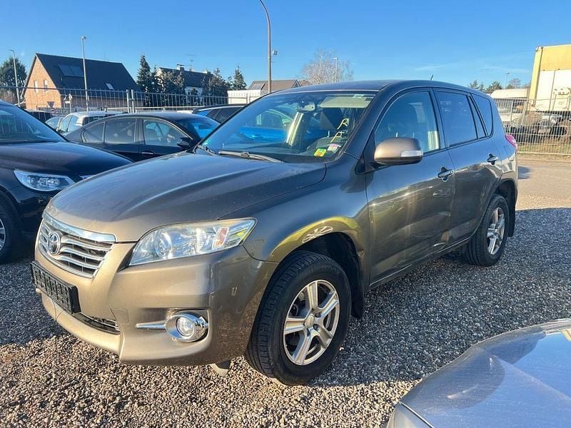 Gebraucht Toyota RAV4 Life 150 PS (110 kW) 2012 Braun SUV