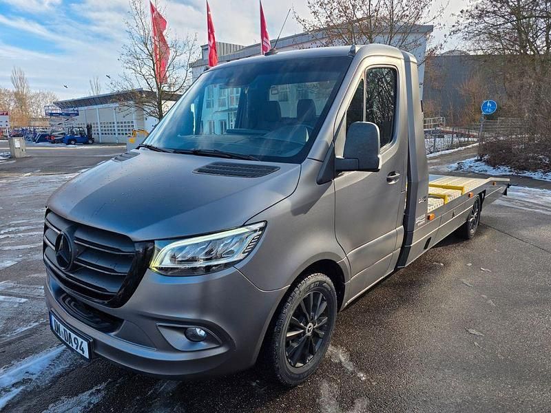 Gebraucht Mercedes Sprinter 190 PS (139 kW) 2023 Schwarz Van