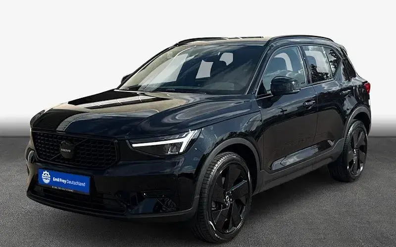 Gebraucht Volvo XC40 Plus 163 PS (119 kW) 2025 Schwarz SUV