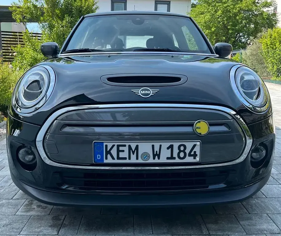 Gebraucht Mini Cooper SE 135 kW (184 PS) 2020 Schwarz Kleinwagen