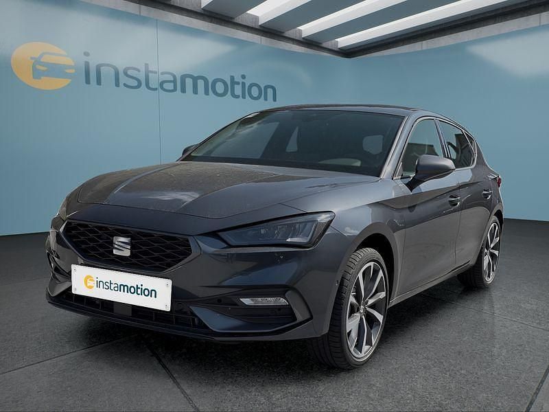 Grau Neu 2025 Seat Leon FR Kleinwagen | 34.799 € (Etwas zu teuer) - Bild 1/4