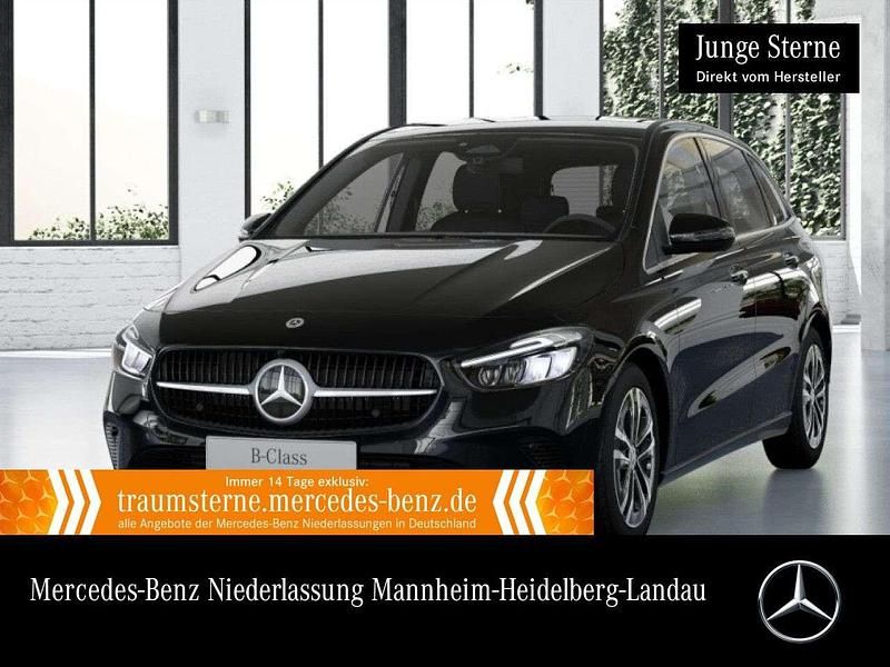Schwarz Gebraucht 2024 Mercedes B200 Advanced Plus Van / Kleinbus | 29.590 € (Superpreis) - Bild 1/3