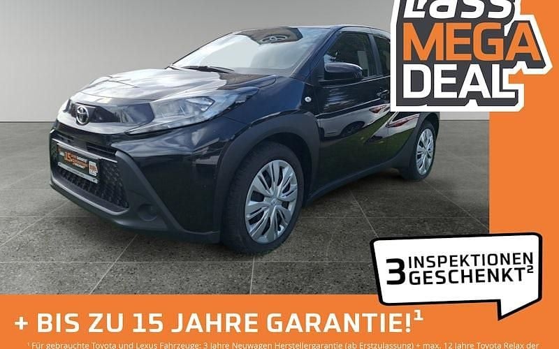Schwarz Gebraucht 2023 Toyota Aygo X-play Kleinwagen | 14.980 € (Fairer Preis) - Bild 1/4