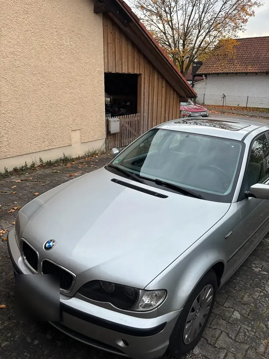 Gebraucht BMW 316 115 PS (84 kW) 2004 Silber Limousine