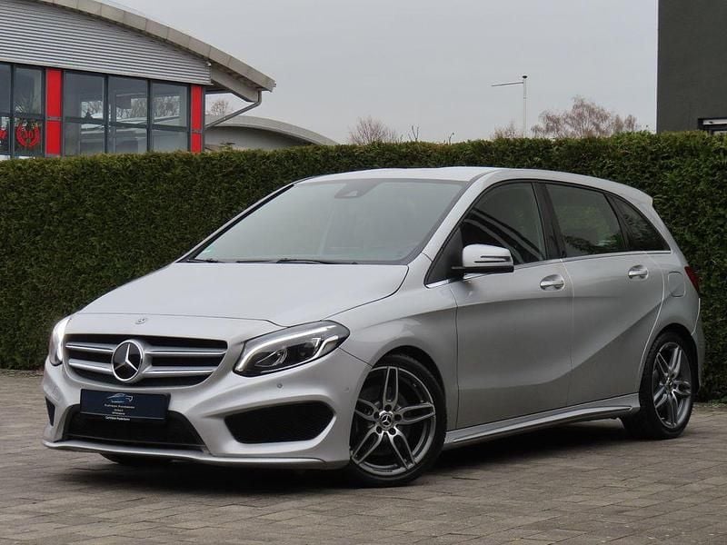 Gebraucht Mercedes B220 AMG 184 PS (135 kW) 2017 Silber Van / Kleinbus