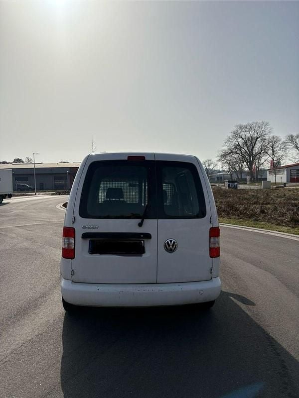 Gebraucht VW Caddy 75 PS (55 kW) 2011 Weiß Van / Kleinbus