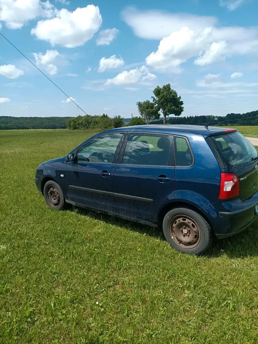 Gebraucht VW Polo 65 PS (47 kW) 2003 Blau Kleinwagen