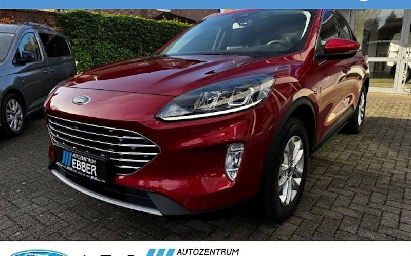 Rot Gebraucht 2023 Ford Kuga Titanium SUV | 26.982 € (Fairer Preis) - Bild 1/3