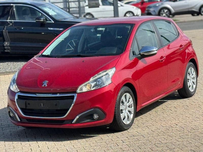 Rot Gebraucht 2018 Peugeot 208 Active Kleinwagen | 2.999 € (Superpreis) - Bild 1/4