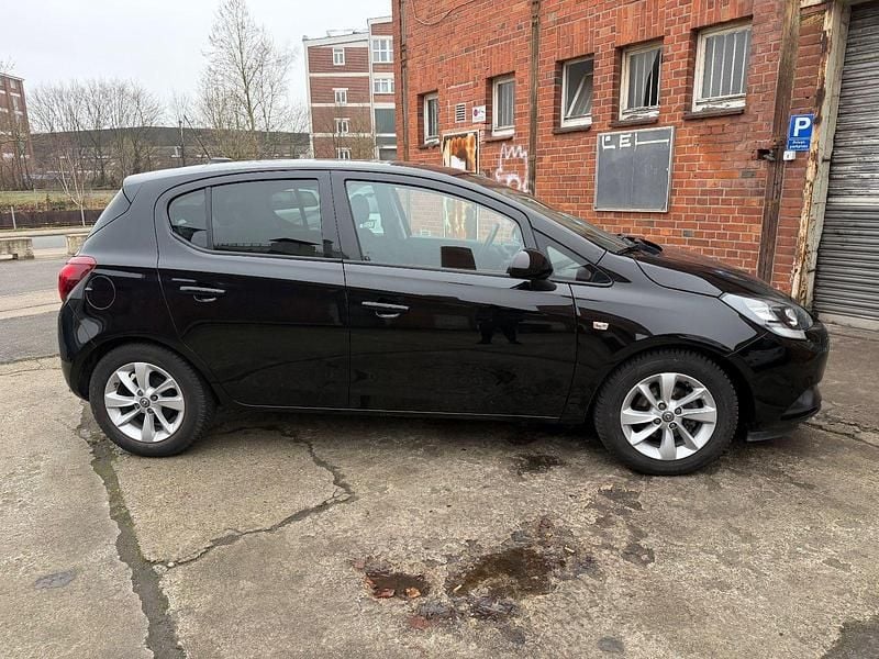 Gebraucht Opel Corsa Edition 69 PS (50 kW) 2018 Schwarz Kleinwagen