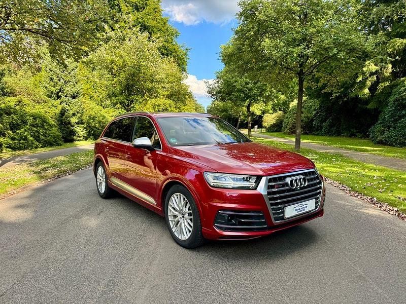 Gebraucht Audi SQ7 Sport 435 PS (319 kW) 2017 Rot SUV