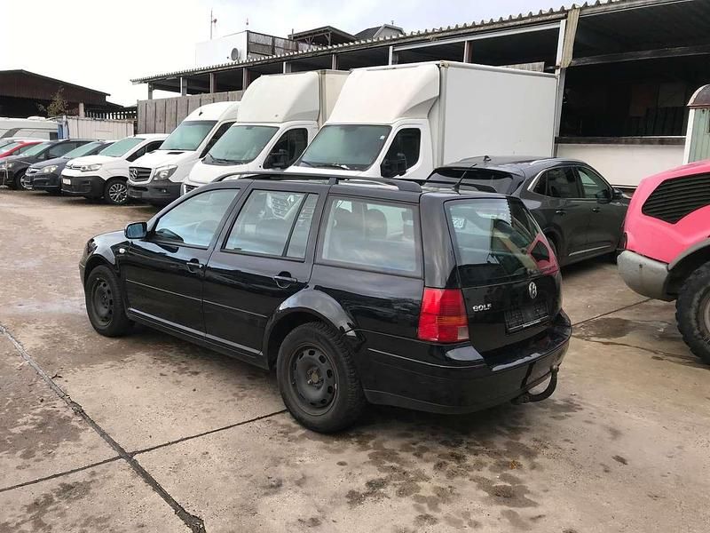 Gebraucht VW Golf IV Highline 110 PS (80 kW) 2005 Schwarz Kombi