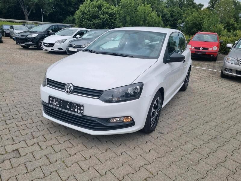 Weiß Gebraucht 2016 VW Polo Kleinwagen | 7.900 € (Fairer Preis) - Bild 1/4