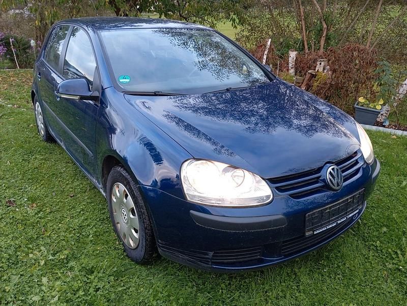 Gebraucht VW Golf IV 102 PS (75 kW) 2005 Blau Limousine