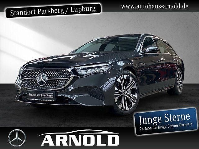 Grau (graphitgrau) Gebraucht 2024 Mercedes E300 Avantgarde Kombi | 43.740 € - Bild 1/4
