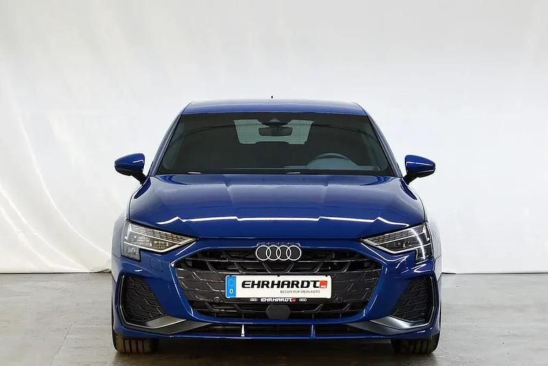 Gebraucht Audi A3 S-Line 150 PS (110 kW) 2024 Blau Limousine