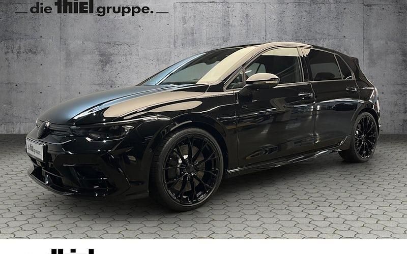 Schwarz Neu 2025 VW Golf Black Edition Limousine | 67.990 € - Bild 1/4