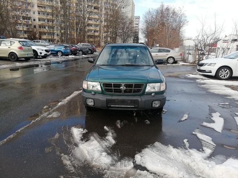 Gebraucht Subaru Forester 122 PS (89 kW) 1998 Grün SUV