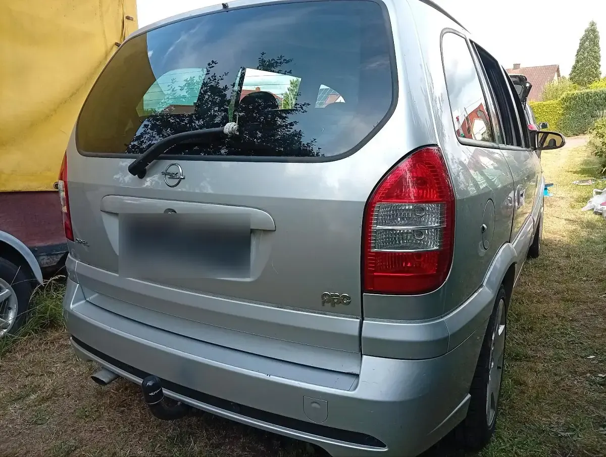 Gebraucht Opel Zafira OPC 193 PS (141 kW) 2002 Silber Van / Kleinbus