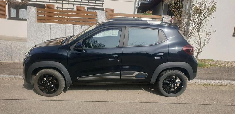 Gebraucht Dacia Spring Comfort Plus 33 kW (45 PS) 2022 Schwarz Kleinwagen