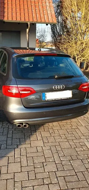 Gebraucht Audi A4 S-Line 245 PS (180 kW) 2013 Grau Kombi
