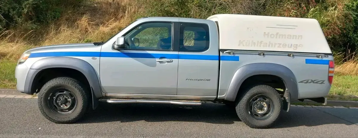 Gebraucht Mazda BT-50 143 PS (105 kW) 2007 Silber Pickup