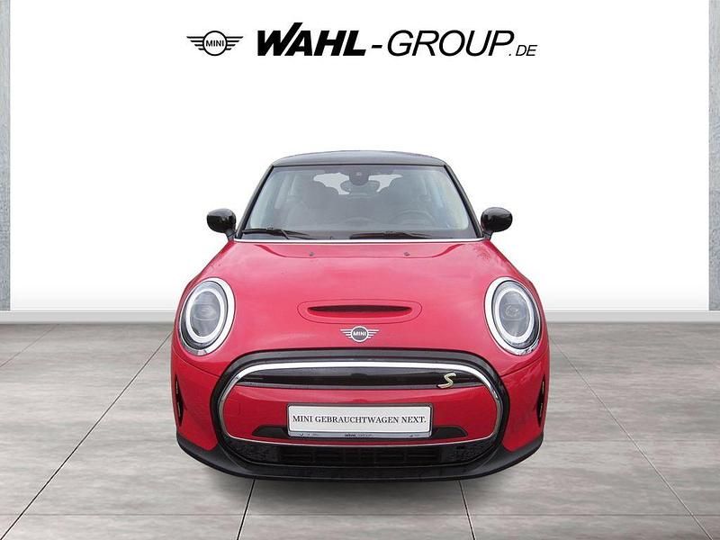 Gebraucht Mini Cooper SE Hatch 135 kW (184 PS) 2023 Rot Kleinwagen