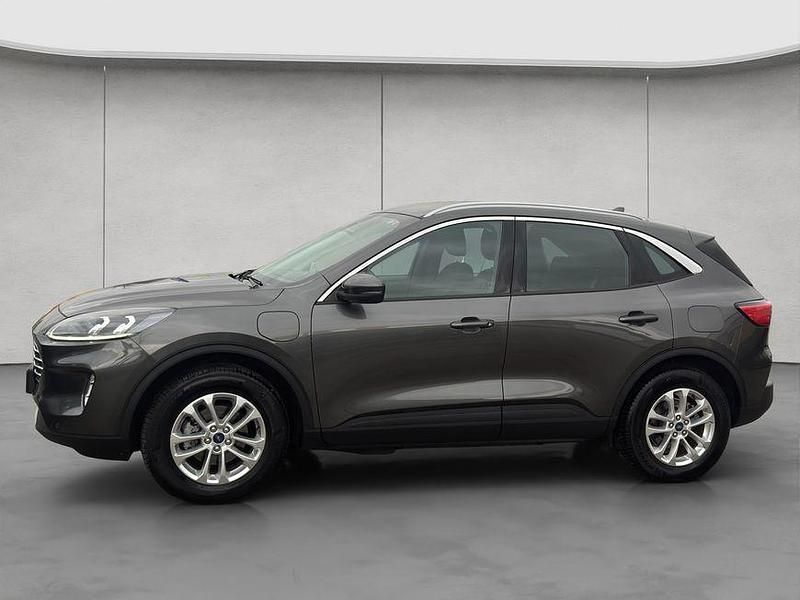 Gebraucht Ford Kuga Titanium 224 PS (164 kW) 2022 Grau SUV