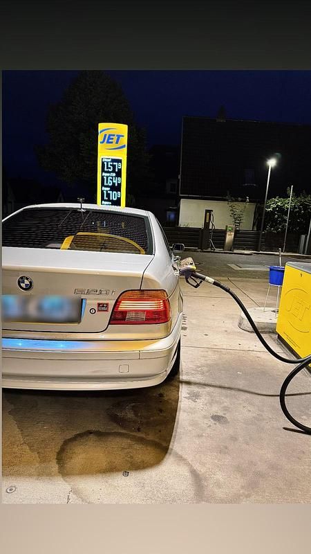 Gebraucht BMW 520 170 PS (125 kW) 2001 Andere farben Limousine