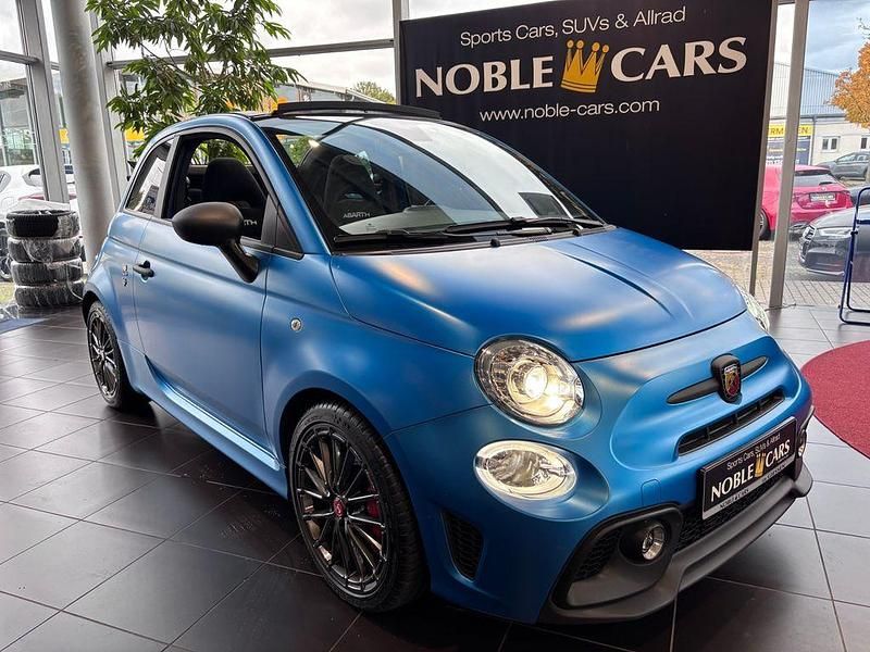 Matt blau Gebraucht 2022 Abarth 595C Competizione Cabrio | 28.580 € (Etwas zu teuer) - Bild 1/4