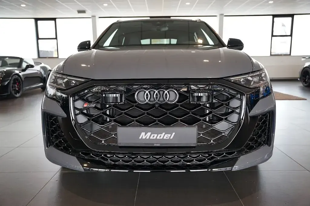 Neu Audi RS Q8 Performance 640 PS (470 kW) 2026 Grau SUV