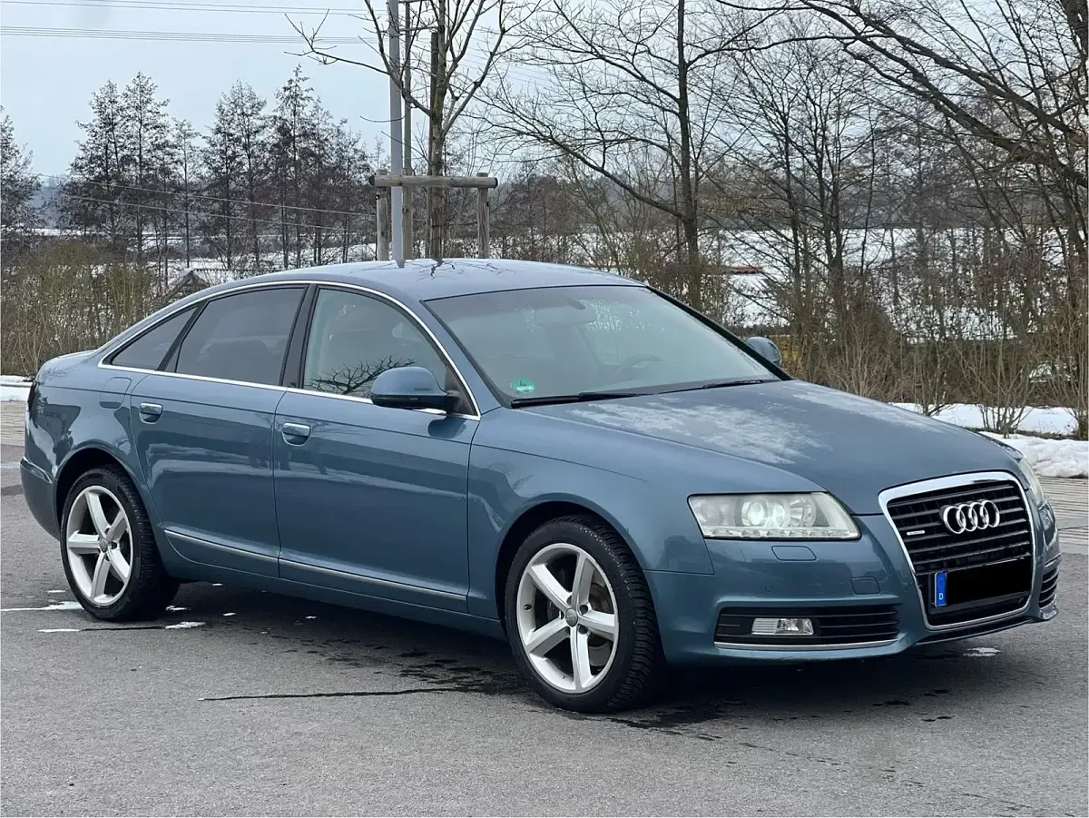 Używany Audi A6 239 KM (175 kW) 2010 Niebieski Sedan/Limuzyna