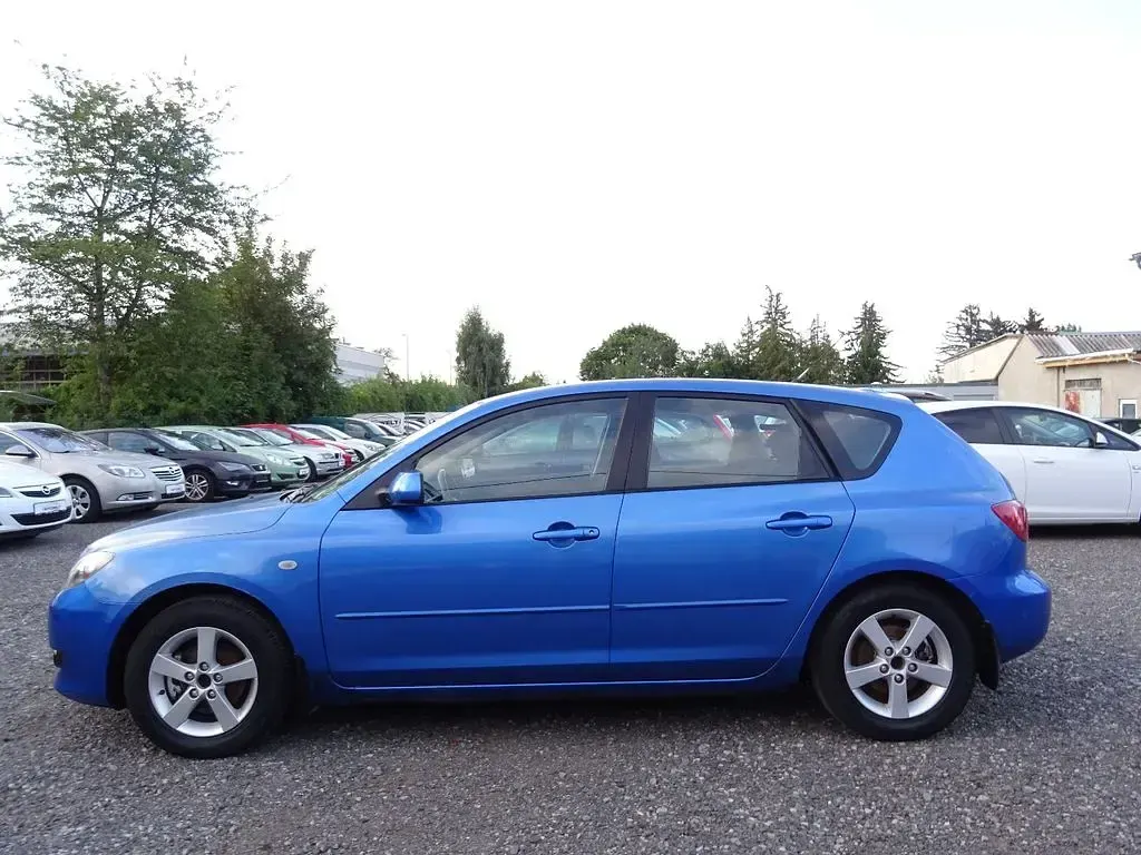 Gebraucht Mazda 3 Inclusive 105 PS (77 kW) 2004 Blau Limousine
