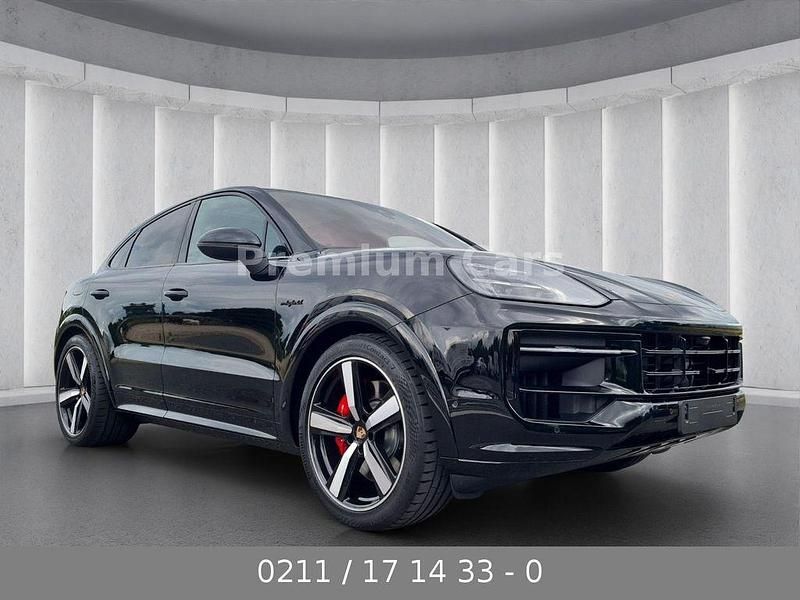 Schwarz Neu 2025 Porsche Cayenne S E-Hybrid SUV | 166.005 € - Bild 1/4