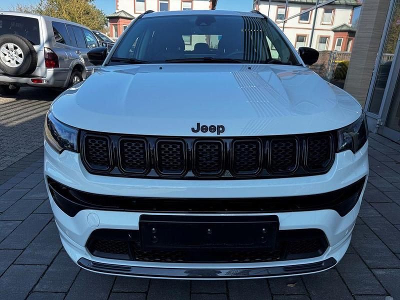 Gebraucht Jeep Compass 131 PS (96 kW) 2023 Weiß SUV