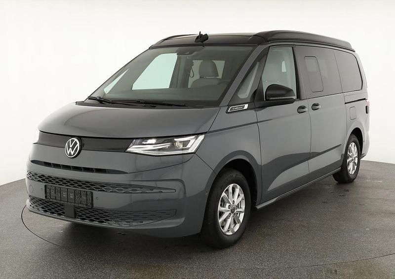 Pure grey/ dach deep black perleffekt Neu 2025 VW T7 Beach Van | 64.495 € - Bild 1/4